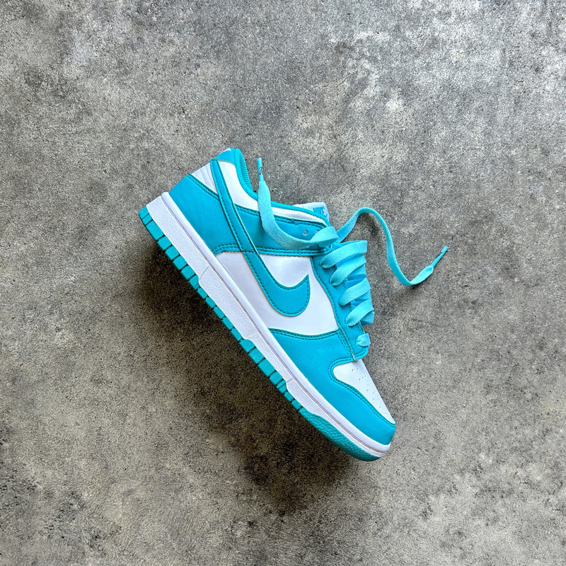 Looped Laces Aqua blue flat shoelaces tied in one Nike Dunk Low Clear Jade sneaker tilted